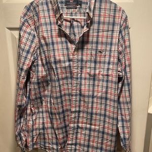 Vineyard Vines button down long sleeve shirt